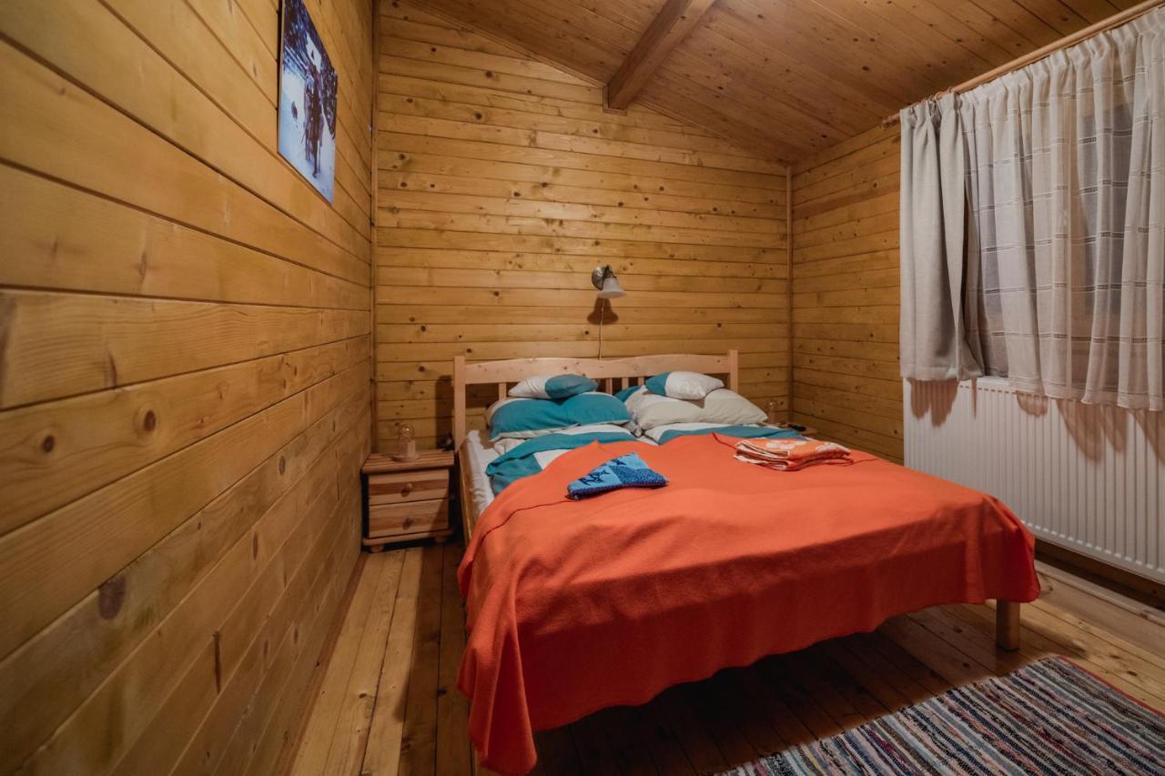 Biotour Camping & Restaurant Ghimes-Faget Экстерьер фото