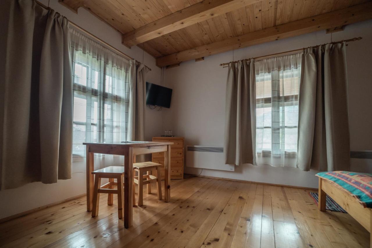 Biotour Camping & Restaurant Ghimes-Faget Экстерьер фото