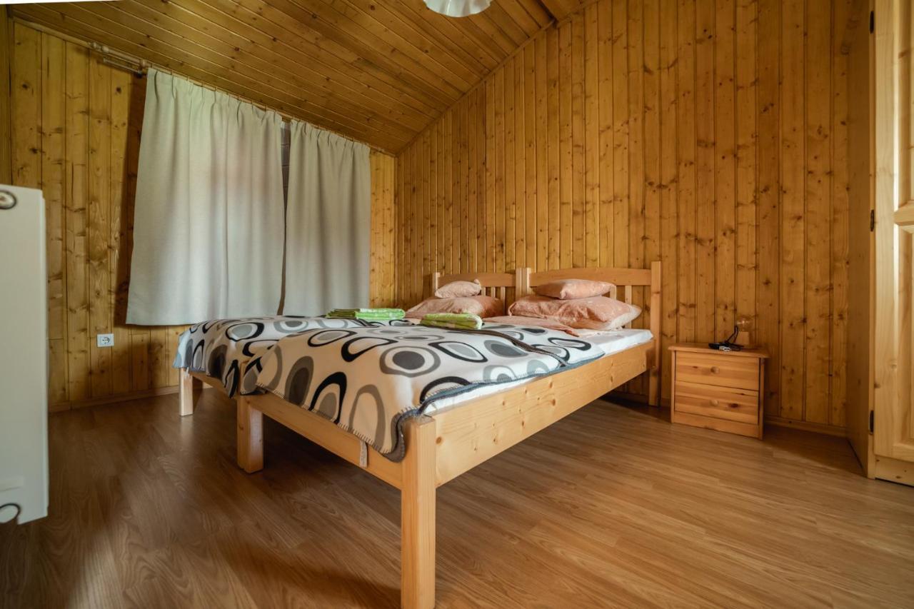 Biotour Camping & Restaurant Ghimes-Faget Экстерьер фото